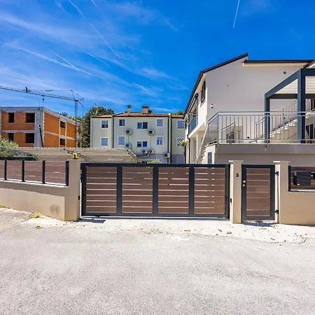 Gardenia Residence Porec Exterior photo