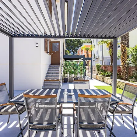 Gardenia Residence Porec Exterior photo