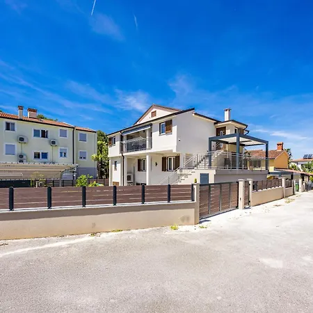 Gardenia Residence Porec Exterior photo